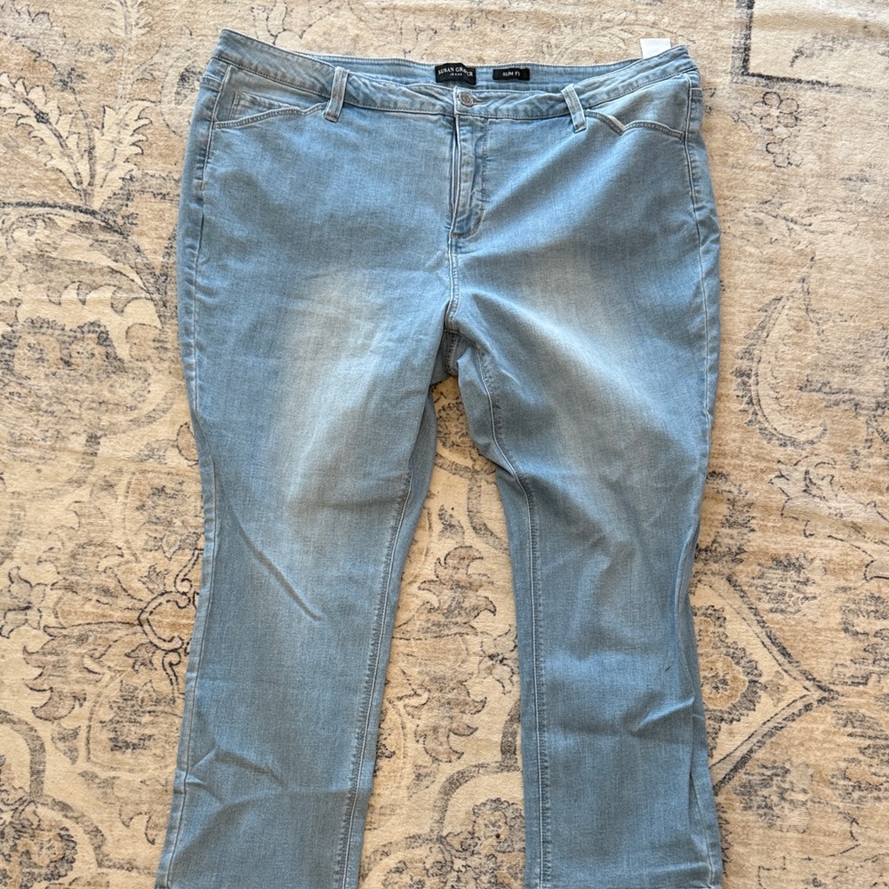 Susan Graver Light Blue Straight Leg Jeans